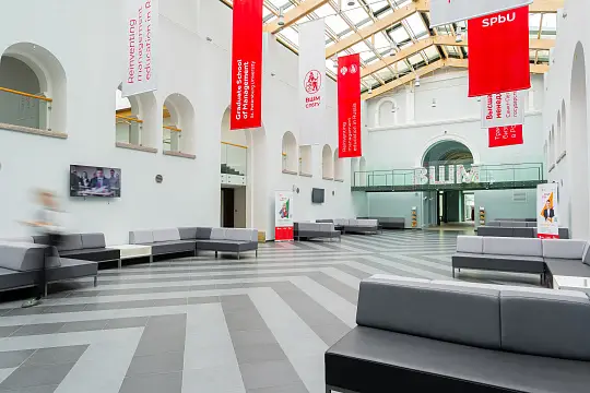 Кампус "Михайловская Дача" ВШМ СПбГУ