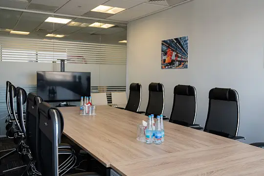 Офис железнодорожной компании