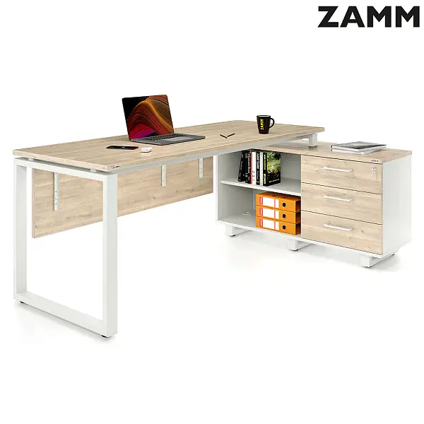 Стол прямой Зета 60x30 ТР с опорой на тумбу