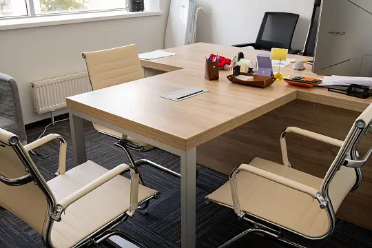 Офис железнодорожной компании